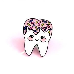 Brand New Cartoon Teeth Alloy Pin